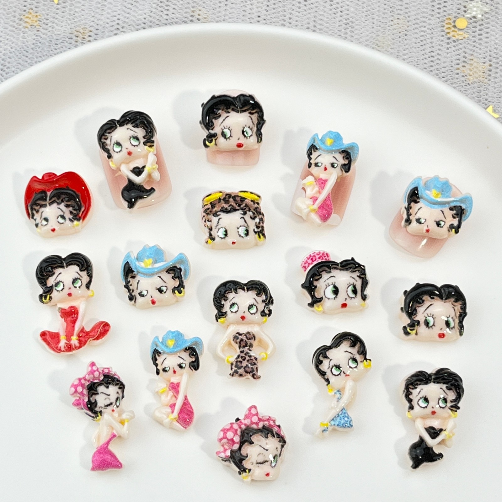 100 szt. akcesoriów do zdobien – Resin Art Resin recenzja i cena