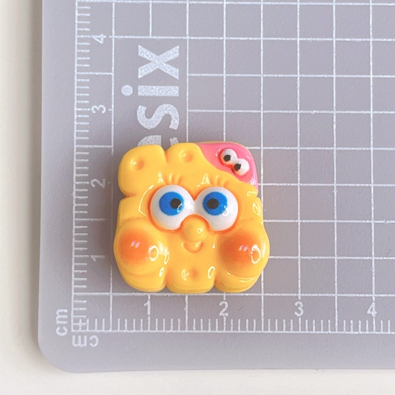 8 SZT. Urocze figurki z żywicy – Resin Art Phone Case recenzja i cena